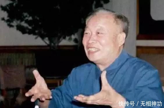 父亲|此人被同学取外号，父亲知道后把外号改真名，如今这名字响彻中外