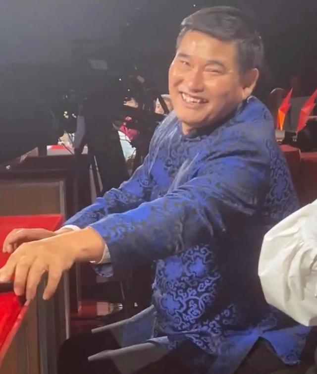 评委|从星光大道出名的朱之文,9年后当上星光大道评委,他真的合格吗