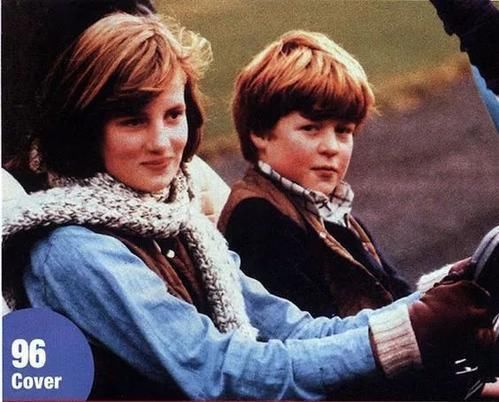  查尔斯|查尔斯对戴安娜感到不耐烦，拥抱时表情恶狠狠，戴妃紧绷不敢喘气