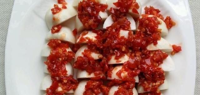 食物|它是碱性食物, 比土豆软糯比韭菜便宜, 养颜洁齿乌发, 女人要多吃