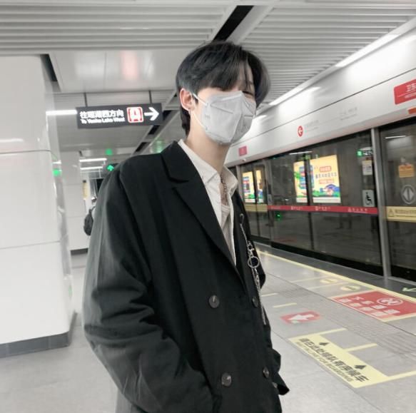  喜欢|异性夜聊，男生给你发这7字时千万别慌，他这是要跟你表白了！