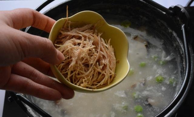  干香菇|它被称为“植物皇后”，用它熬粥太鲜美了，每周早餐都要做一次