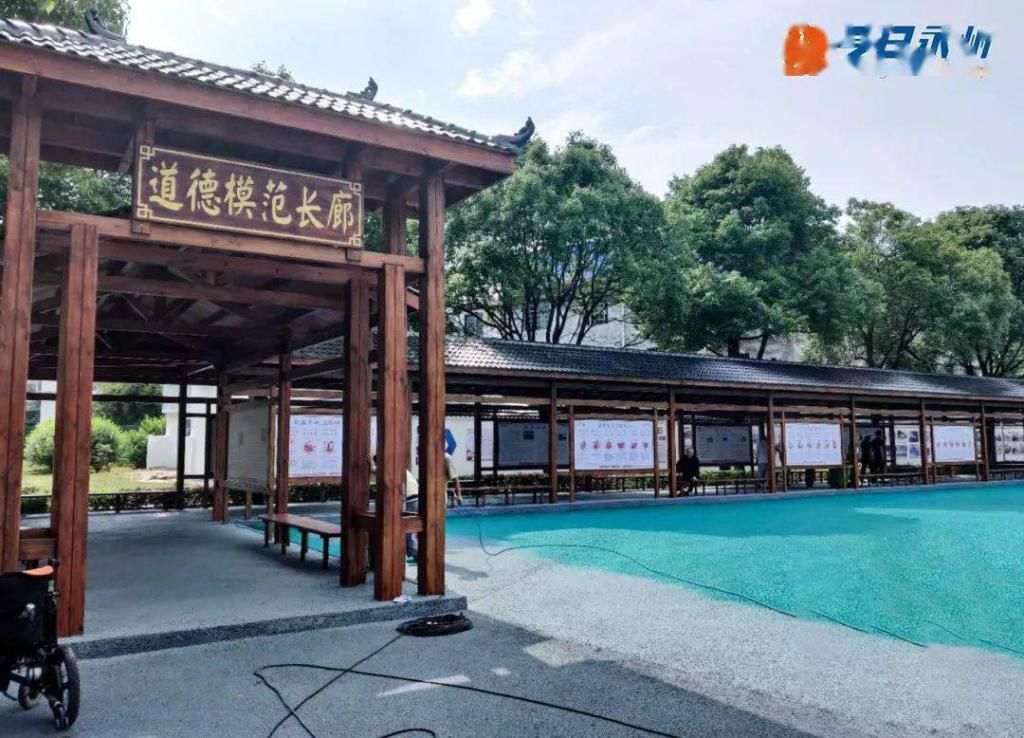  华丽|华丽蜕变，只需一年！