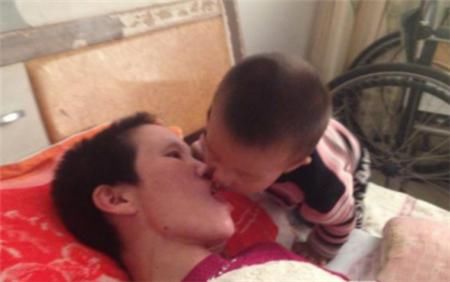 老婆|植物人老婆肚子突然变大，医院检查后，丈夫惊呆了