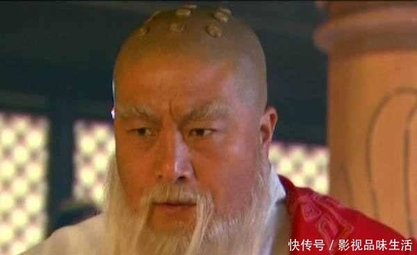 暴打|射雕中, 此人威震江湖, 秒杀王重阳, 暴打裘千仞, 是杨过的师兄!