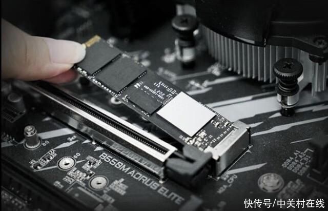 惠普2TB NVMe M.2 SSD固态硬盘低至499元