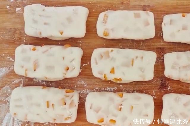 南瓜饼|入秋后南瓜这样做,柔软香甜,有技巧无难度做法简单,孩子超爱吃