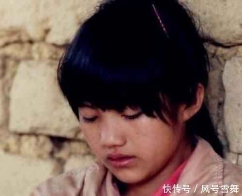 现状|因“长得美”被城市哥哥收养的《变形计》小杨丞琳,买各种名牌,现状成这样