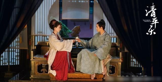  女性|《清平乐》：与其在故宫找“真爱”，不如被徽记残酷虐待