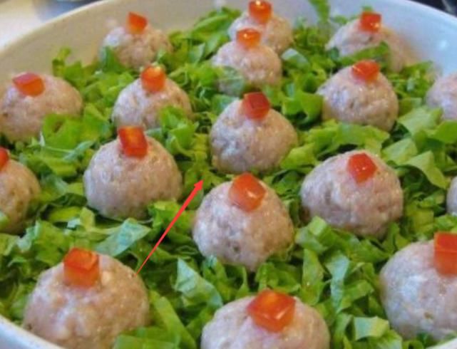  吃火锅|吃火锅时，“垫在肉下面”的青菜能吃吗？不懂的话可能会被人嘲笑