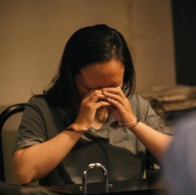  尔冬升|杠上张大大怼哭小鲜肉的尔冬升，为什么偏认为一位网红能成影后？