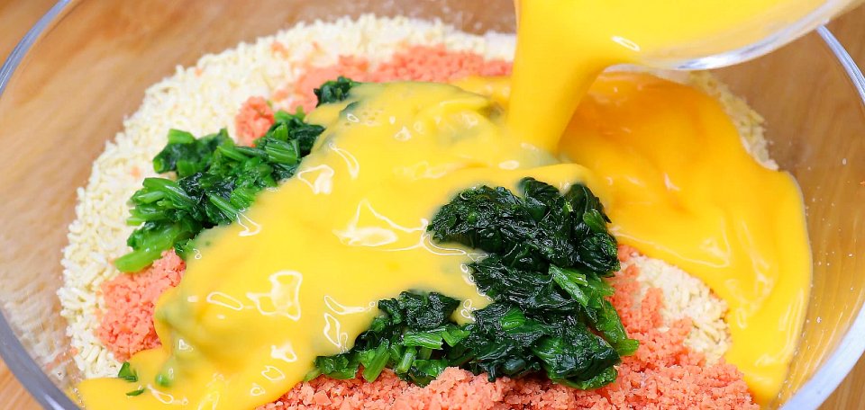  独特|方便面最近火了，加1个馒头，教你创意新吃法，口感独特，太香了