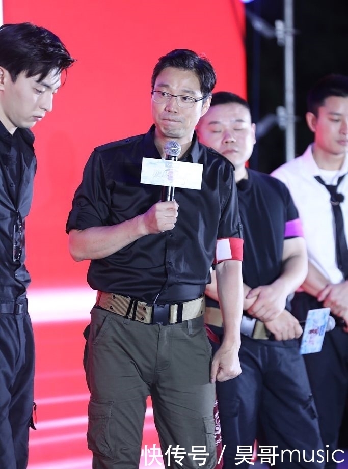  飙泪|《极挑》杀青 邓伦贾乃亮情感爆发现场飙泪