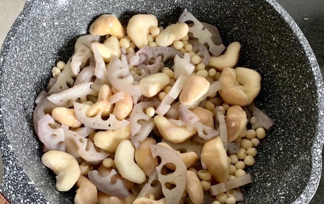  人参|鸡头米是“水中人参”，100元1斤，再贵也要买，常吃身体好