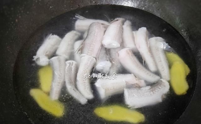 喜欢|这鱼连吃三天都不腻,鱼肉嫩滑,汤鲜味美,老公很喜欢