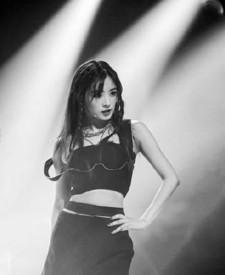 浪姐|《浪姐》五公,张含韵个人赛只唱不跳,原因太让人心酸