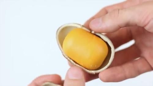  巧克力|用气球制造巧克力蛋，过程真的好简单在家可以尝试做一下