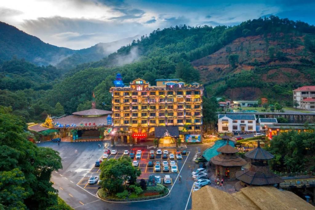 世界纪录|12项世界纪录！12个网红打卡地标！古龙峡最新攻略！拿走不谢！