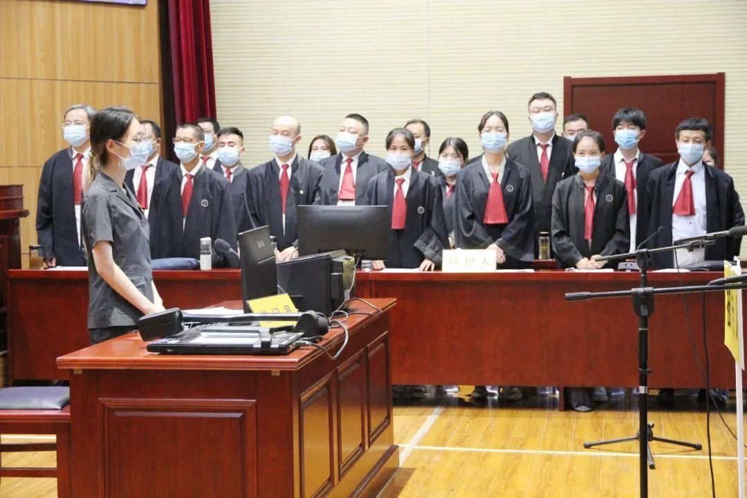 扫黑|扫黑除恶丨22人涉黑案一审公开宣判，首犯获刑20年