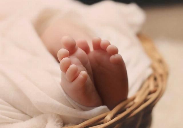 奶粉|男子不满妻子生下双胞胎女儿 竟将杀虫剂掺入奶粉杀害孩子