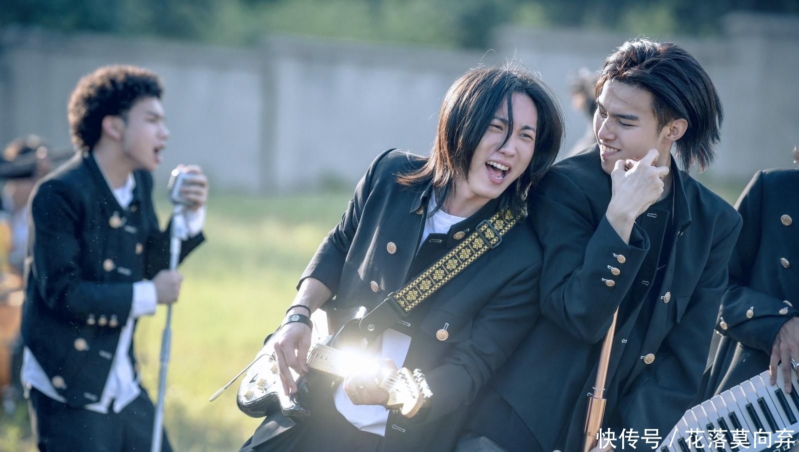 明日|《明日之子乐团季》《乐队的夏天2》热播: “爆款”频出的夏天,音乐与综艺双赢了吗