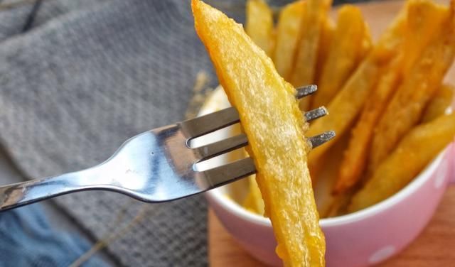 常年|此菜常年2元1斤，维C是苹果的4倍，夏天遇到最少买10斤