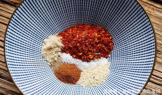 可口|豆腐皮新吃法,吃了这么多年豆皮,香辣可口,不学可惜了