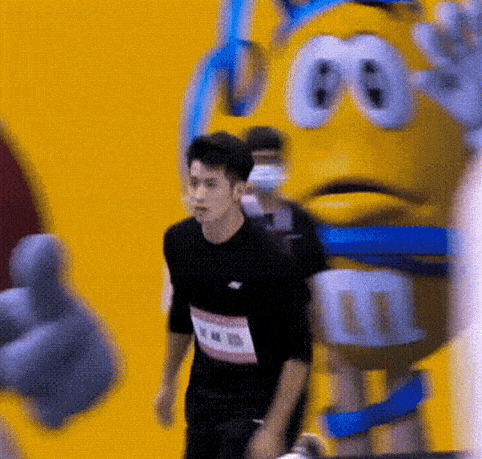  娱乐圈|他，怕不是会飞吧？