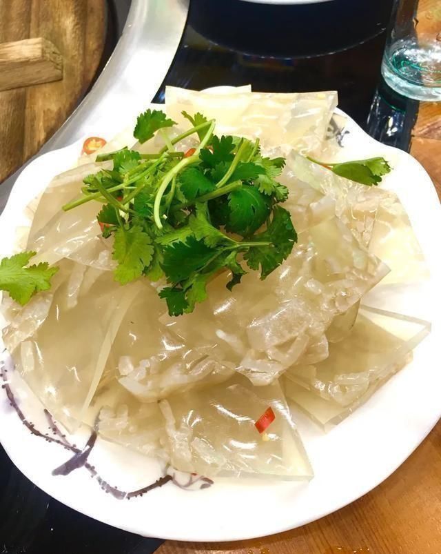 美食|到东北必吃的16道美食,一道杀猪菜就能迷倒我们,全是经典味道