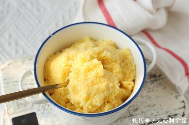 烘焙|万能椰蓉馅,金黄诱人,椰香扑鼻,细腻不噎人,烘焙必备