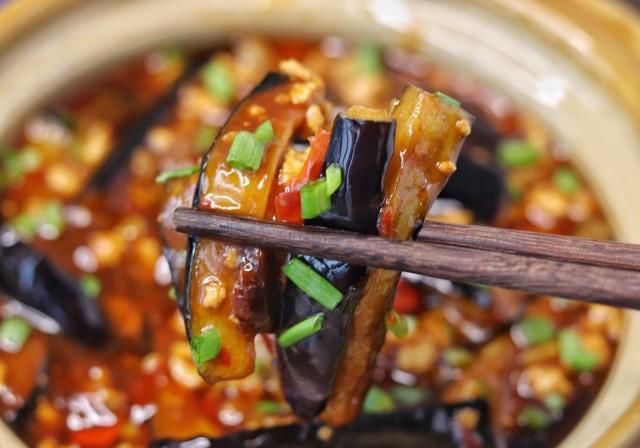  软绵|入秋后，丝瓜芹菜靠边站，吃“它”正当时，鲜香软绵，解暑又通便