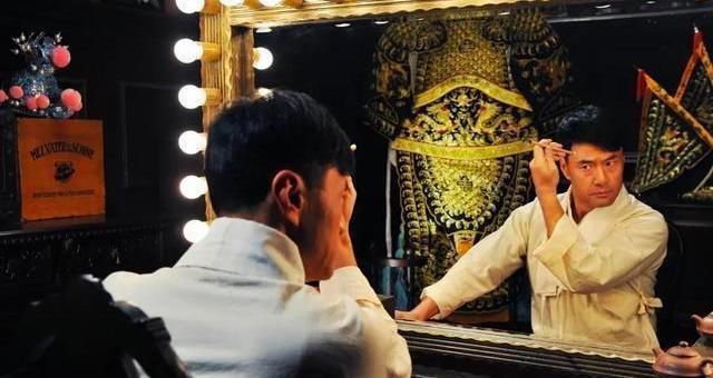  于荣光|演员于荣光：父亲患癌还让喝酒，撒了一个“谎”让其多活了7年