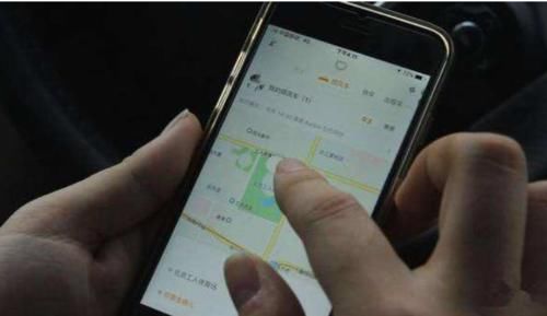  无知|司机狂怼女大学生！找不到北就不配活着？无知才是科技进步源泉！