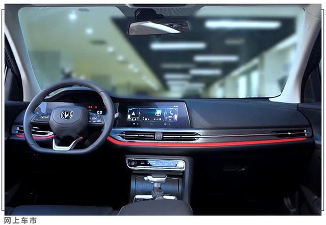  车型|长安8月推2款新车 搭全新1.5T发动机 外观黑化 动力大幅提升