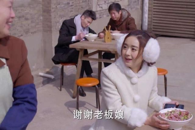  场景|美食场面成剧集标配？香菇油菜松鼠鳜鱼为何是剧组最爱丨揭秘