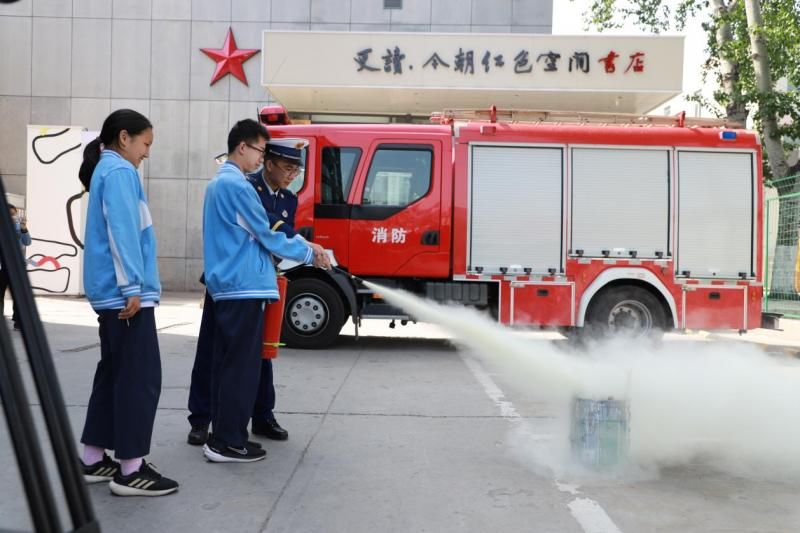 顺义胜利街道举办首个“消防青年日”主题活动