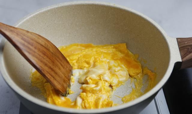 传统|这菜是传统名菜，荤素搭配，营养丰富，孩子超爱吃