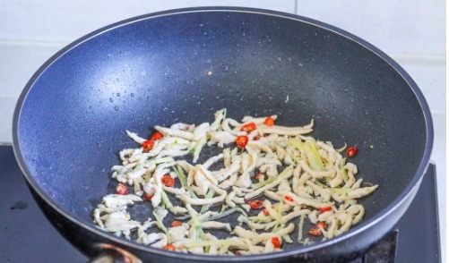 早餐|冬天,我家最受欢迎的早餐,煮一锅连汤都喝干净