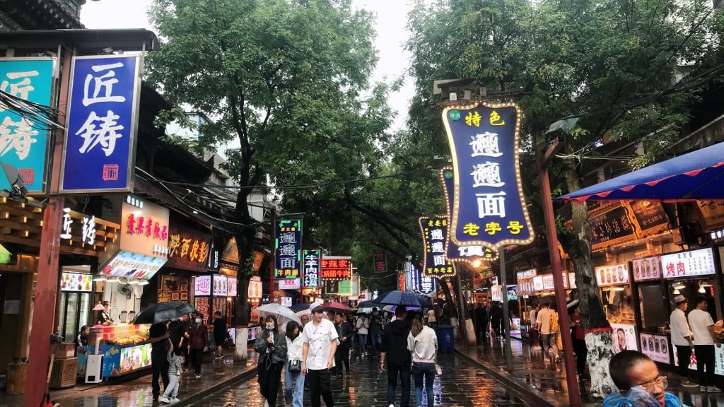 时空|西安：交织在错乱的时空之间 | 一天 | 创意城市指南