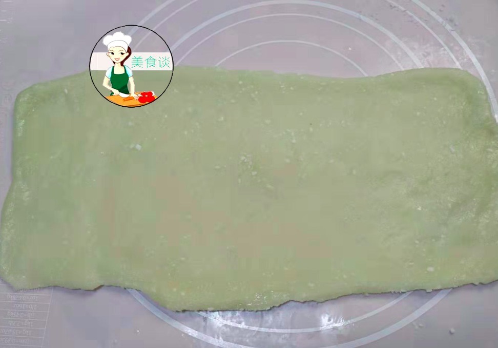  餐厅里|糯米粉一定要试试此做法，一蒸一卷，软嫩甜香，一口一块真解馋