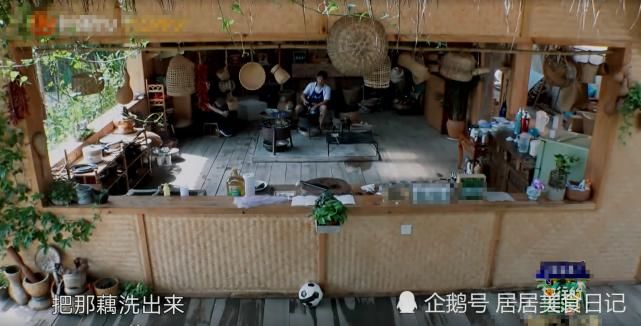  许光汉|《向往4》许光汉抢着洗藕！却因一举动“穿帮”？网友：装不了！