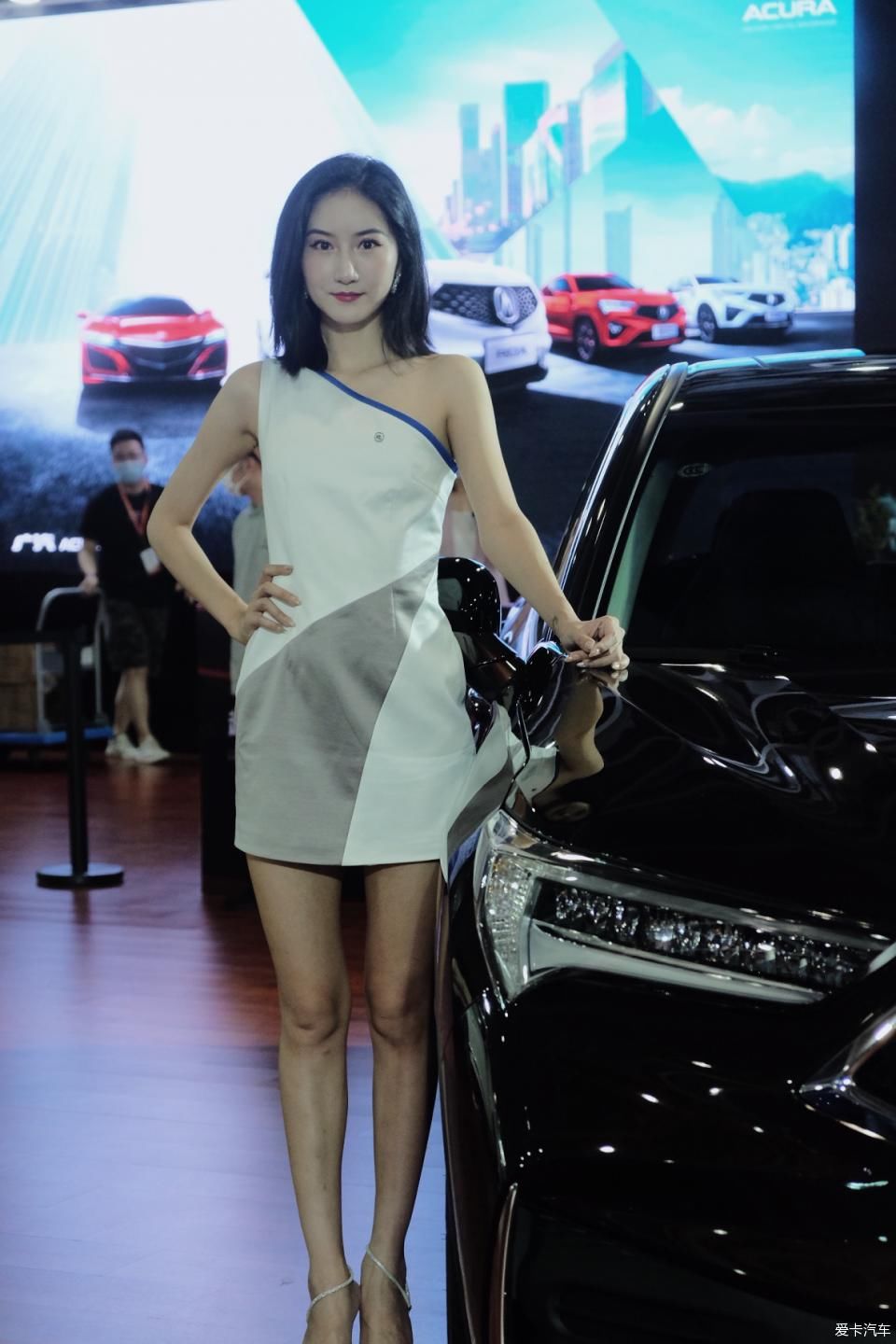  小姐姐|广州车展回顾，车展虽小，车模不少