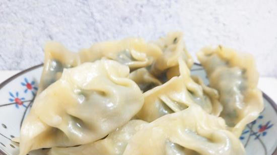  饺子|儿子点名要吃这个馅的饺子, 香气四溢, 简单一蒸就出锅, 营养极高