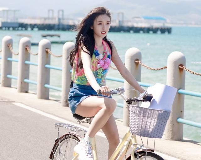  曝接|《完美的夏天》还未播，吴宣仪被曝接偶像剧，男主颜值演技双在线