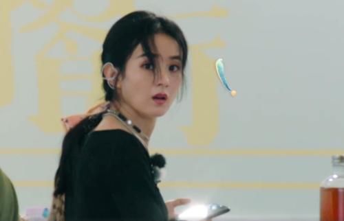  泪洒|《中餐厅4》又搞事情！赵丽颖泪洒的真实原因，被李浩菲一语道破