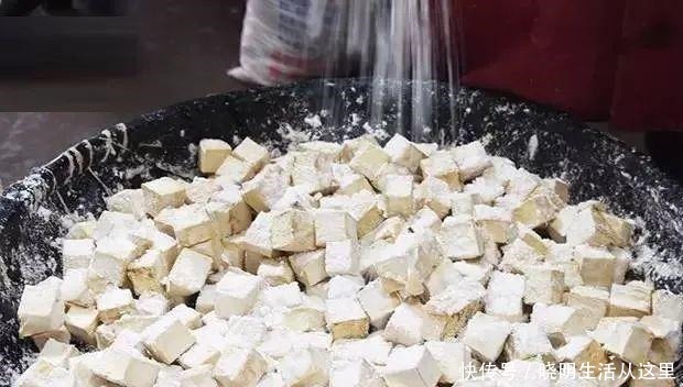 张记红|天天非遗丨色香味俱全的临洮张记红豆腐