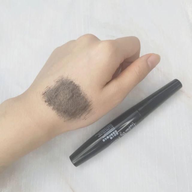 小红书＂,＂fkws＂:＂青年|你的秋冬彩妆新！品！指！南！从平价到贵妇，看这篇就够