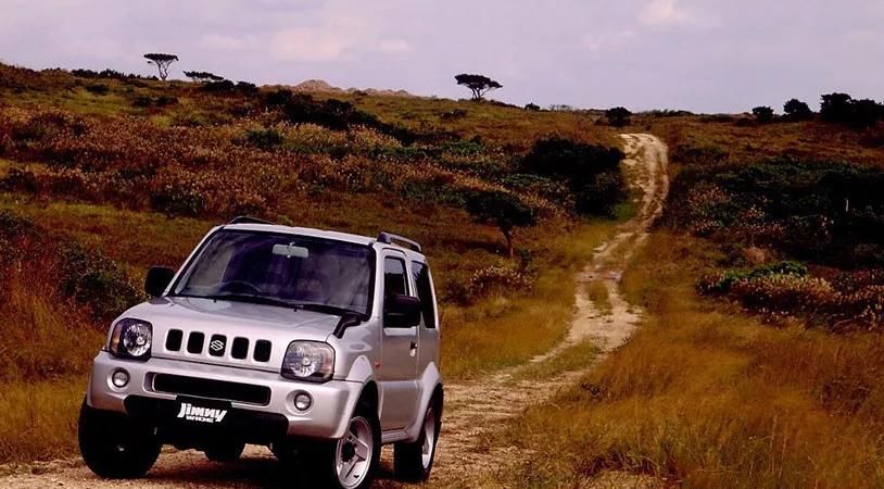 手握|手握30万,你愿为情怀买单吗?评第四代吉姆尼