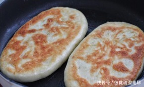 无需|中式酥饼在家做,无需烤箱平底锅就搞定,香酥美味咬一口直掉渣!