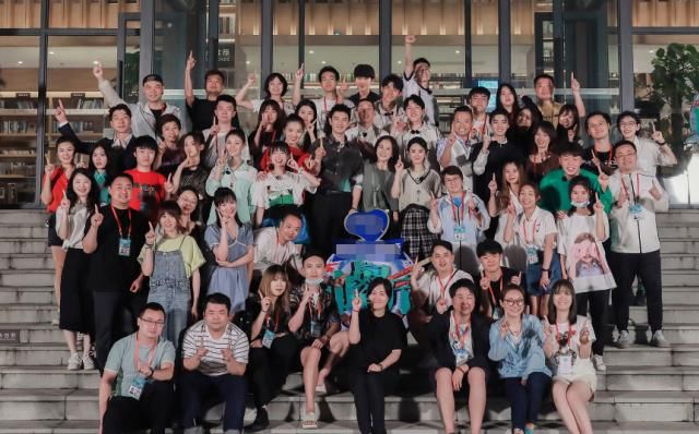  赵丽颖|从《中餐厅4》看综N代的“破与立”_赵丽颖